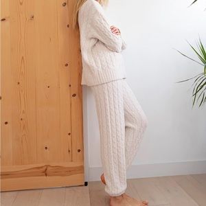Splendid 2 Piece Fuzzy Sweater PJ Set